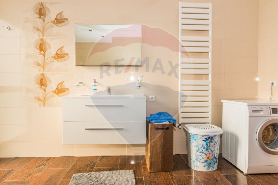 Vila in stil  mediteranean, lux,  statiunea balneoclimaterica Covasna