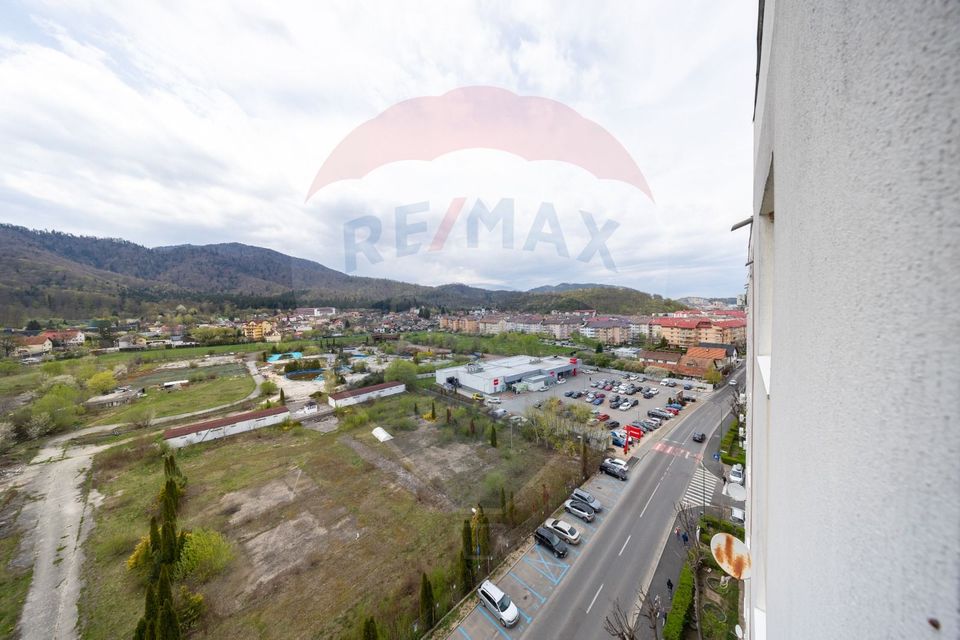 Apartament 3 camere | Vedere Lacul Noua