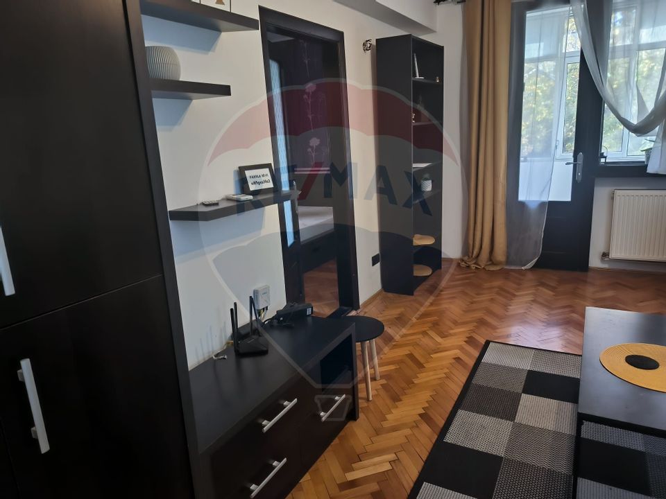 2 room Apartment for rent, Central area