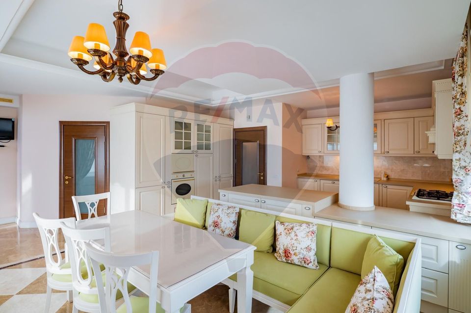 Penthouse de vanzare in Mamaia vedere frontala lac si marea Neagra