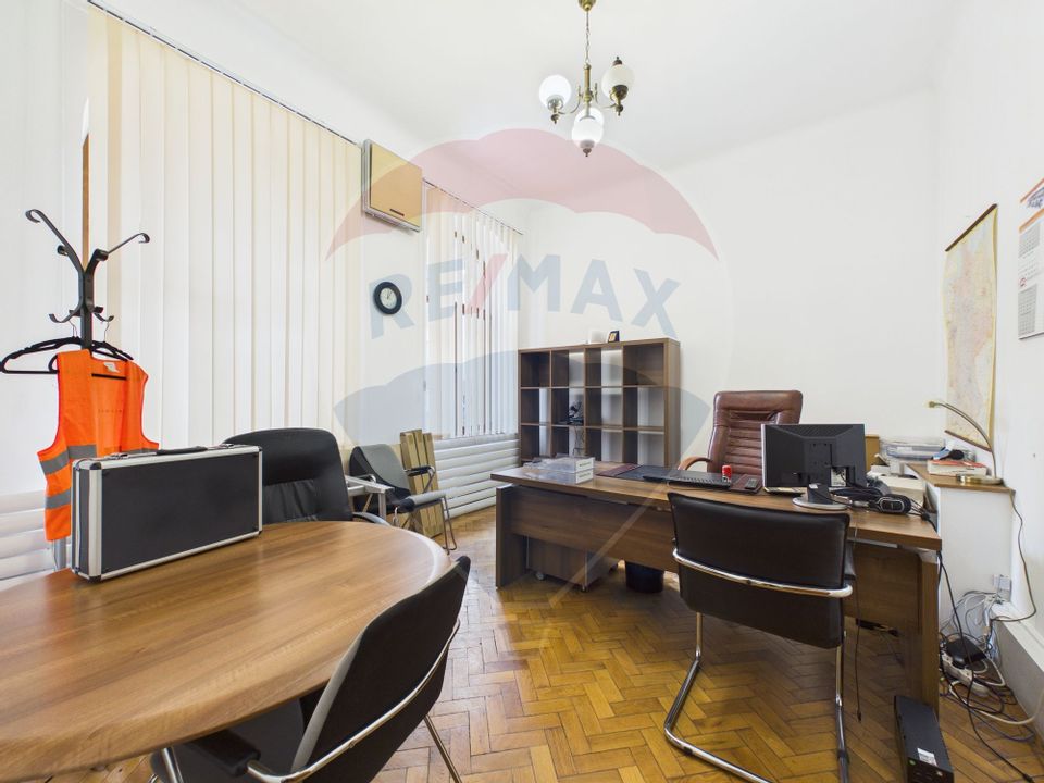 Spațiu de birouri de 199 mp de închiriat în zona Ultracentral