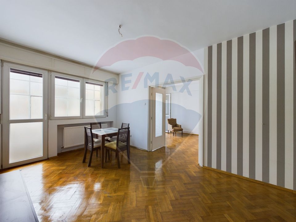 Apartament cu 3 camere zona Cismigiu