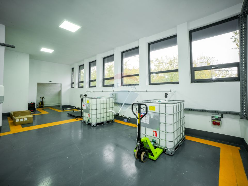 Vanzare Spatiu industrial Clasa A, 895 mp + teren 2.880 mp, Ploiești