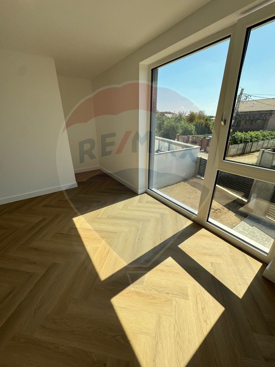 4 room House / Villa for sale