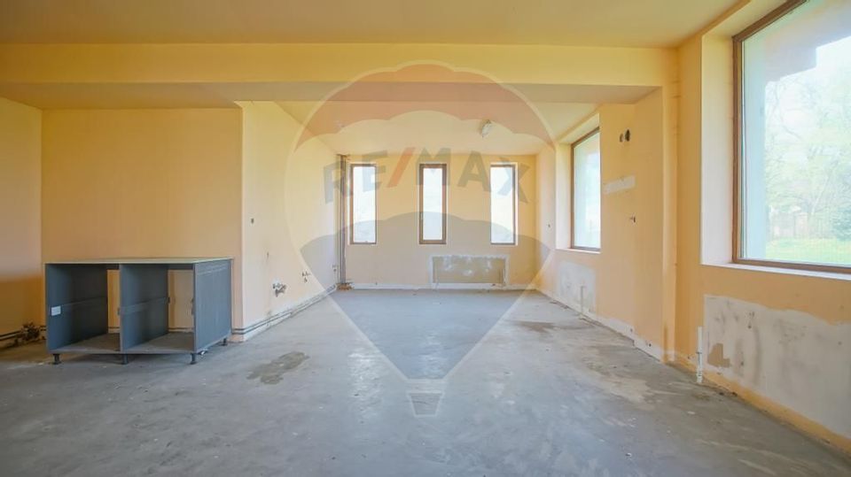 Pensiune de vânzare în Predeluț – Bran