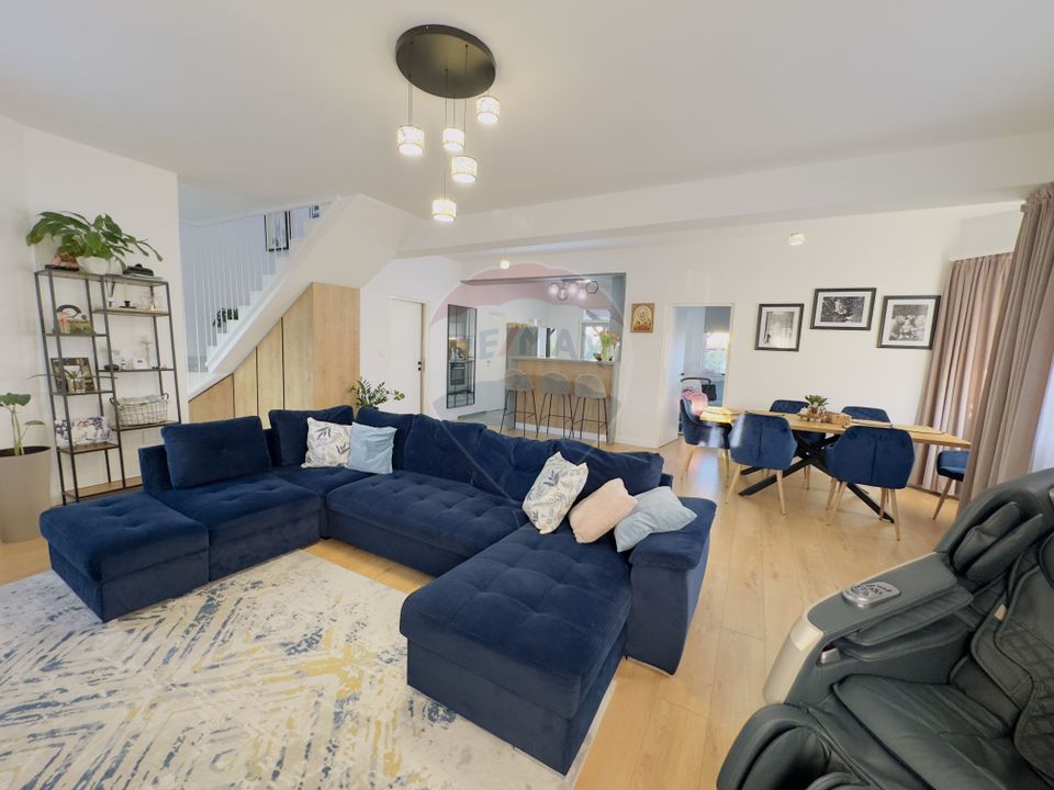 Casă / Vilă 5 camere,piscina Cart.Orizont 2 zona Metropolitana Oradea