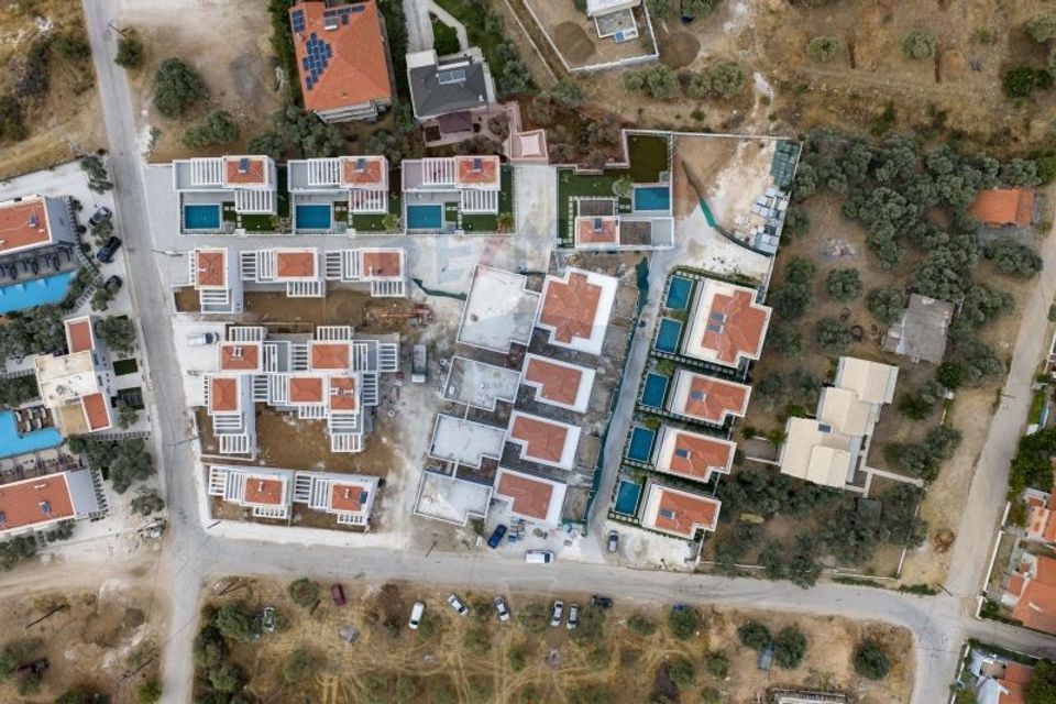 PROPRIETATE IN GRECIA - case, apartramente