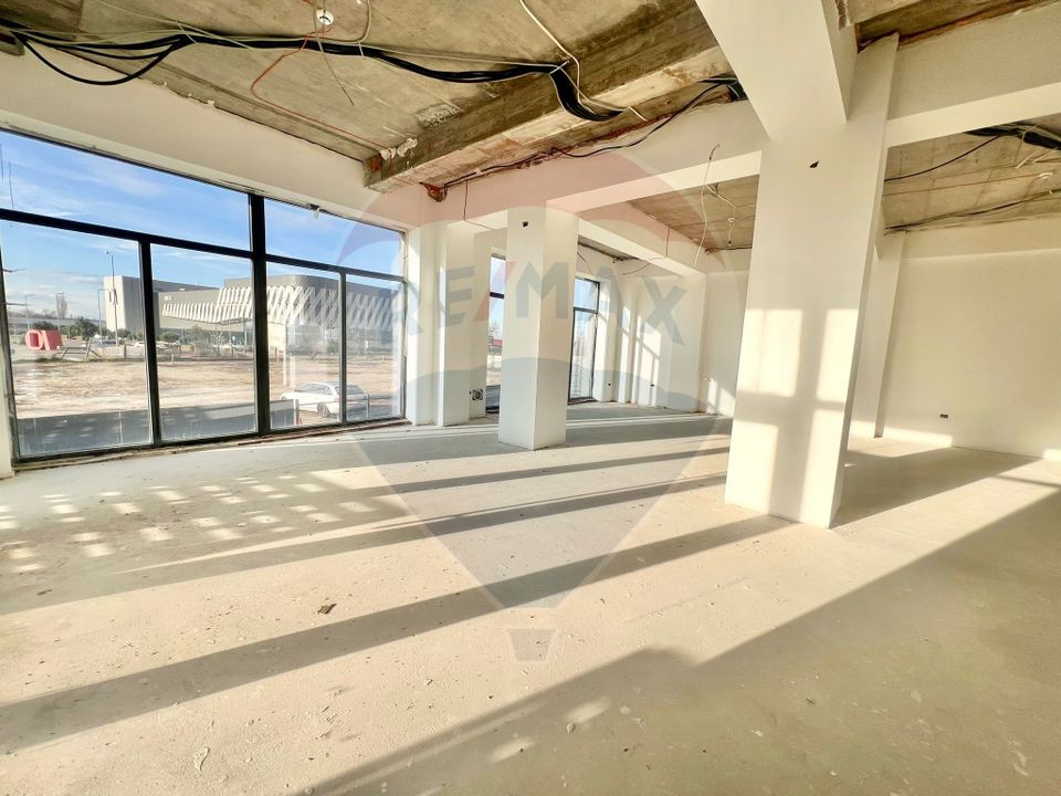 171sq.m Commercial Space for sale, Universitatii area