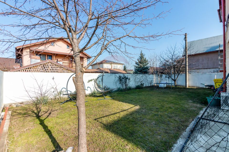 For Sale House / Villa with 11 rooms and Production Hall Voluntari