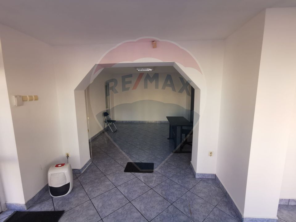 Spațiu comercial de 75mp de închiriat pe Bulevardul București