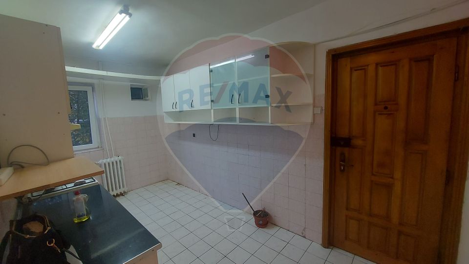Apartament de vanzare pe str. Cosminului, Rogerius, Oradea, Bihor