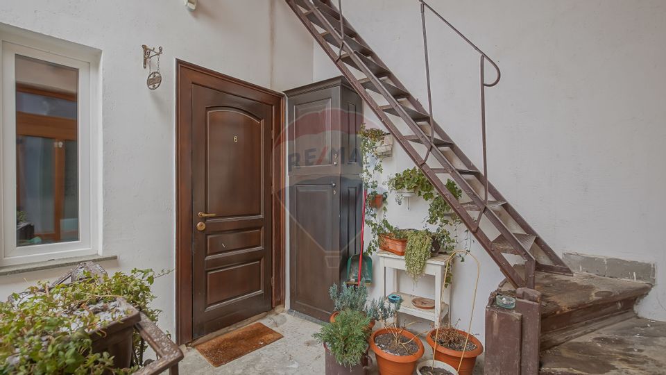 Garsoniera de inchiriat, Centrul Istoric