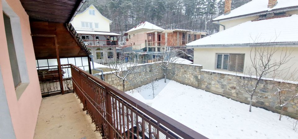 6 room House / Villa for sale, Central area