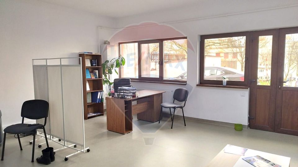 68sq.m Commercial Space for rent, Zorilor area