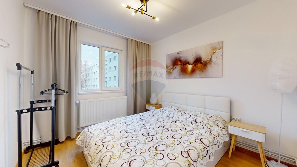 2 room Apartment for rent, Tractorul area