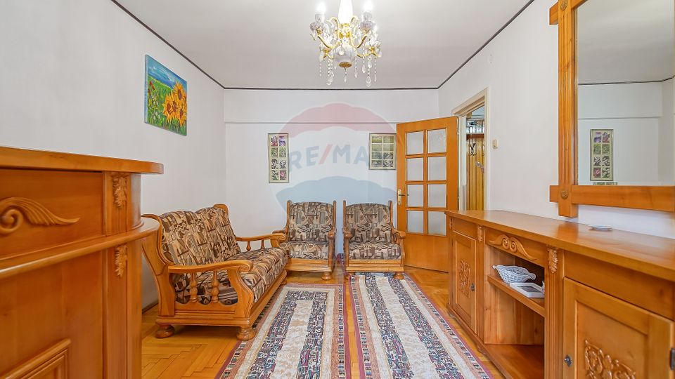 4 room Apartment for rent, Vlahuta area