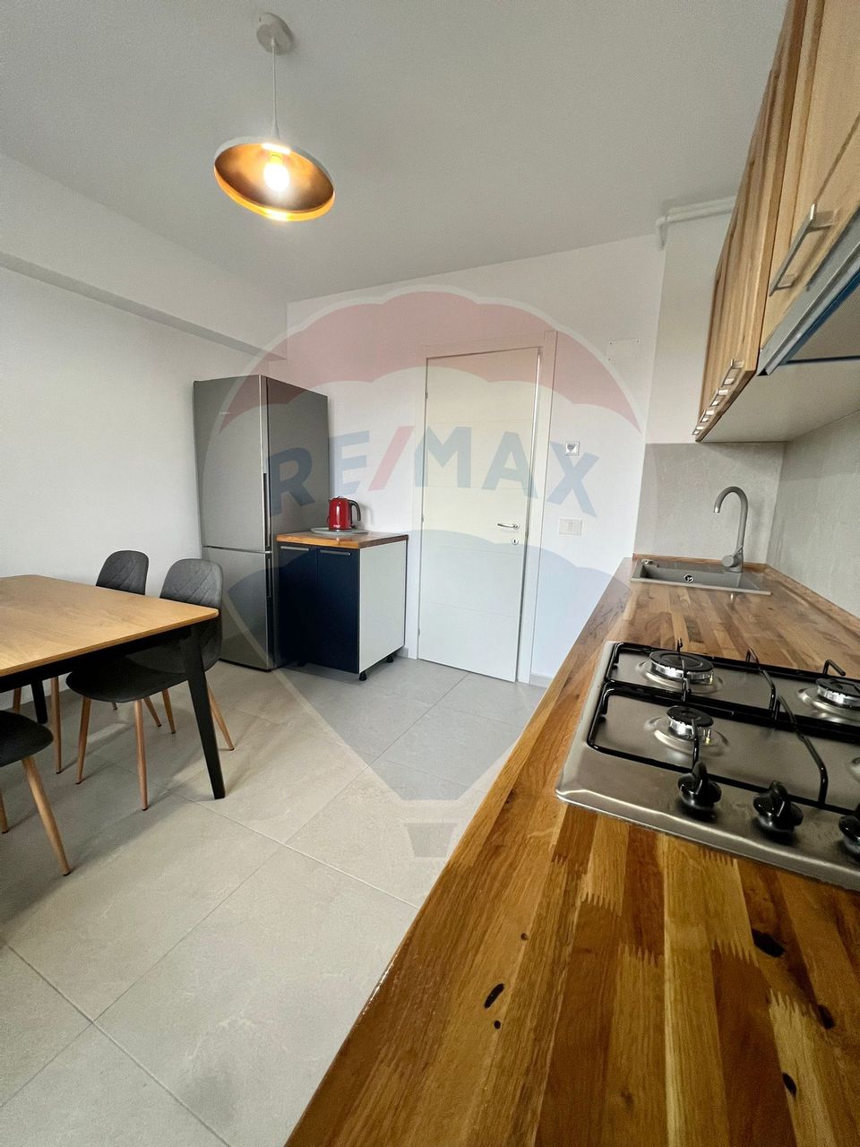 Apartament nou, prima utilizare - 2 Camere + Parcare