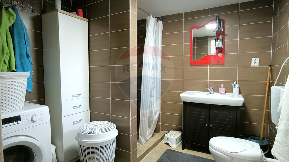 4 room House / Villa for sale
