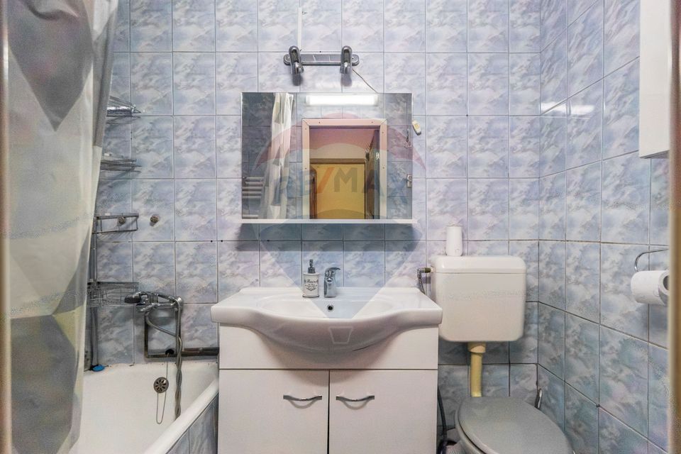 2 room Apartment for sale, Centrul Civic area