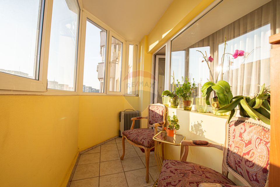 Apartament de vanzare 3 camere Titulescu Victoriei