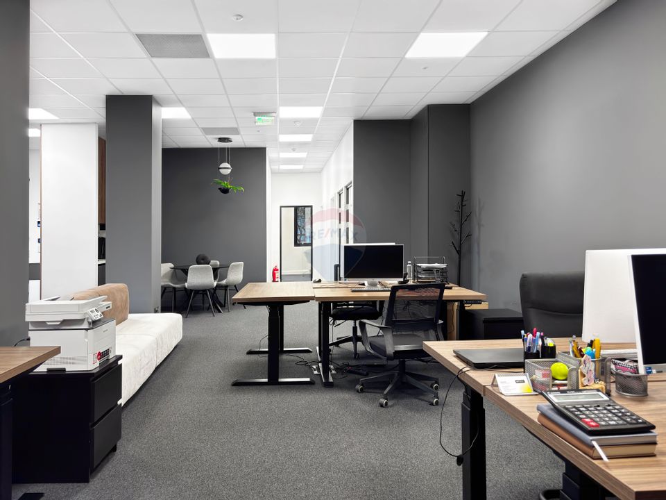 120.4sq.m Office Space for rent, Ultracentral area