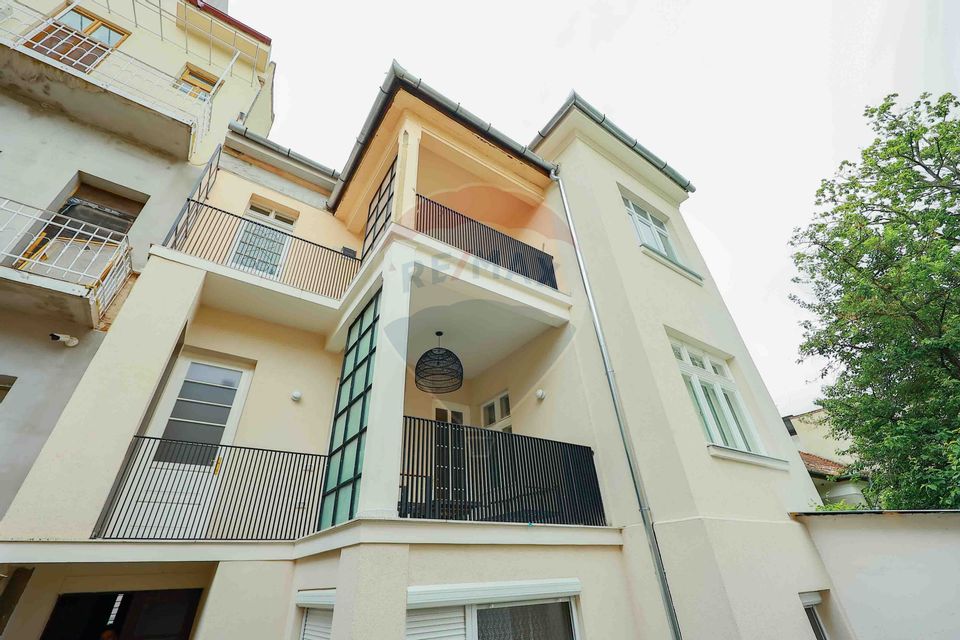 Apartament cu 3 camere și terasă,de vânzare, Str. Pescărușului, Oradea