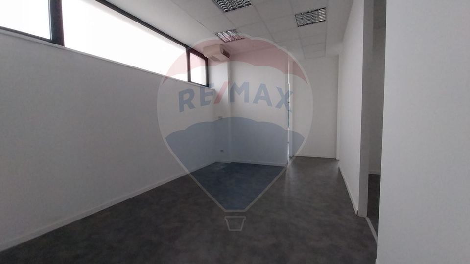 1,200sq.m Office Space for rent, Universitate area