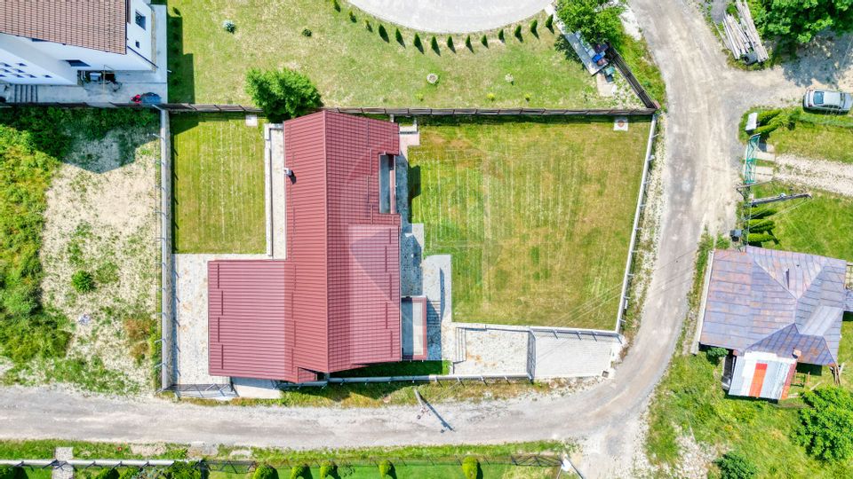 Casă / Vilă cu 6 camere de vânzare în Predeal