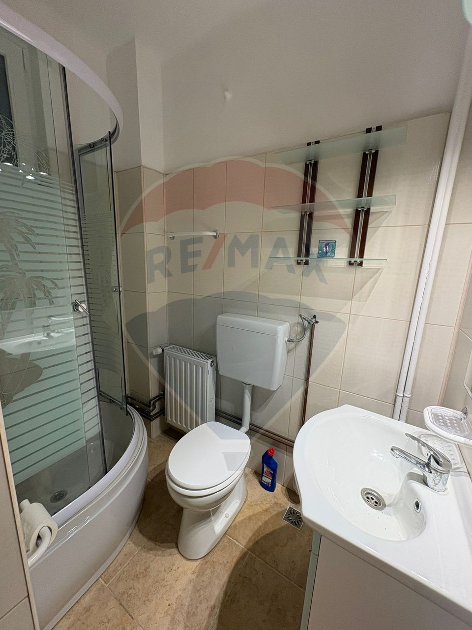 3 room Apartment for rent, Romanilor area