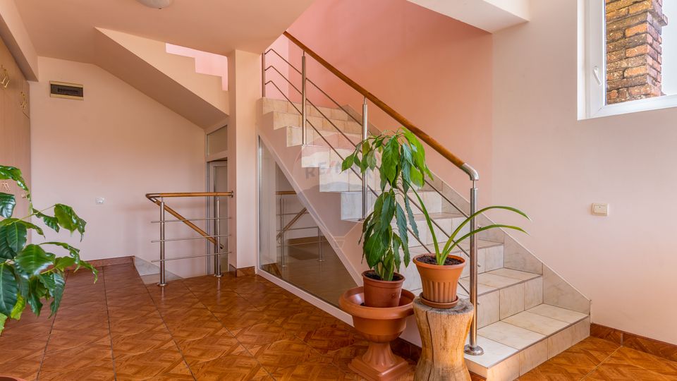 5 room House / Villa for sale, Semicentral area