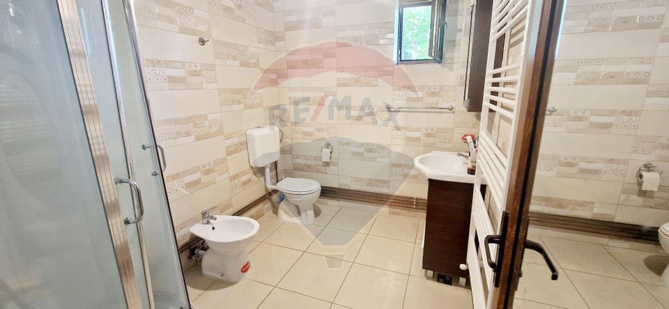 4 room House / Villa for sale