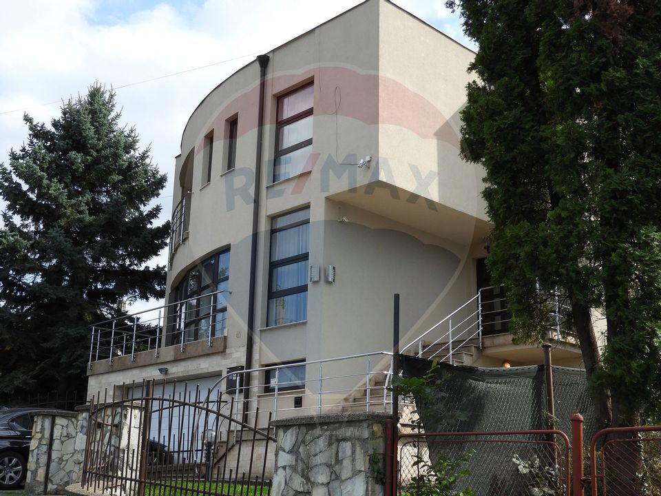 Spațiu de birouri de 422 mp de închiriat în zona Andrei Muresanu