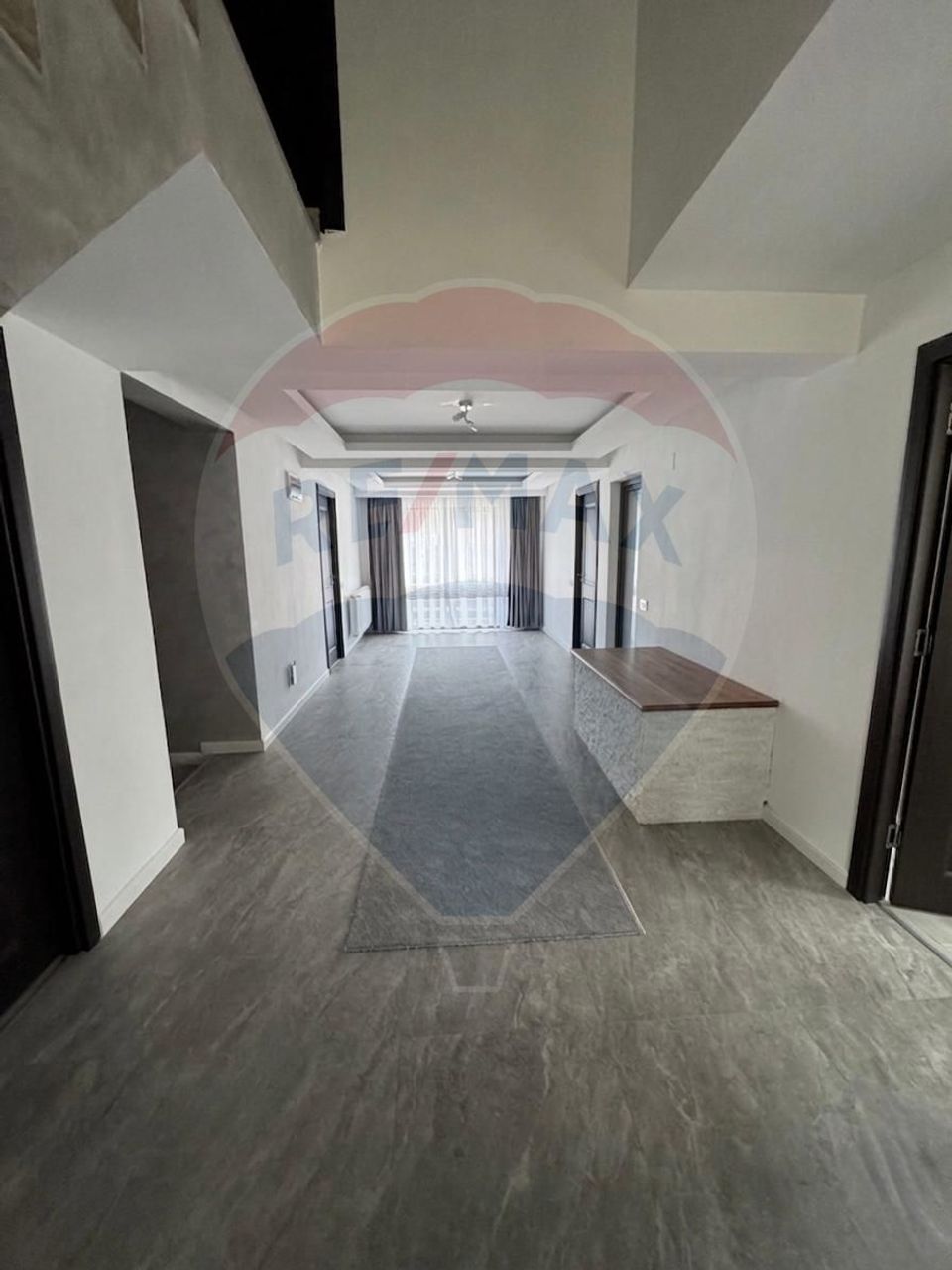 6 room House / Villa for sale