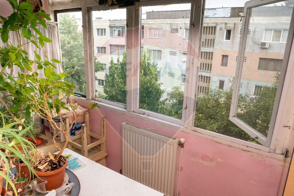 Apartament  cu 2 camere de vânzare, Str 9 Mai, Bacău