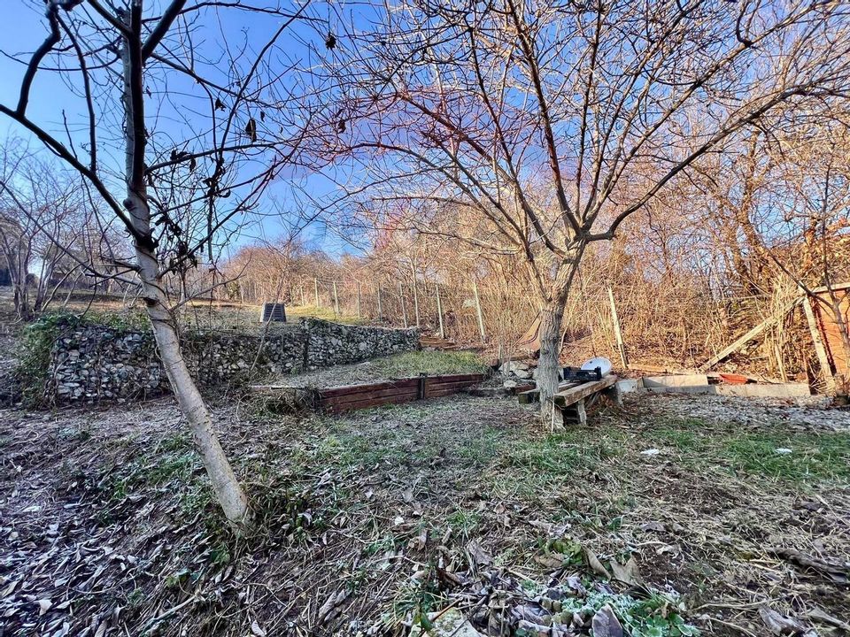 54sq.m Office Space for rent, Central area