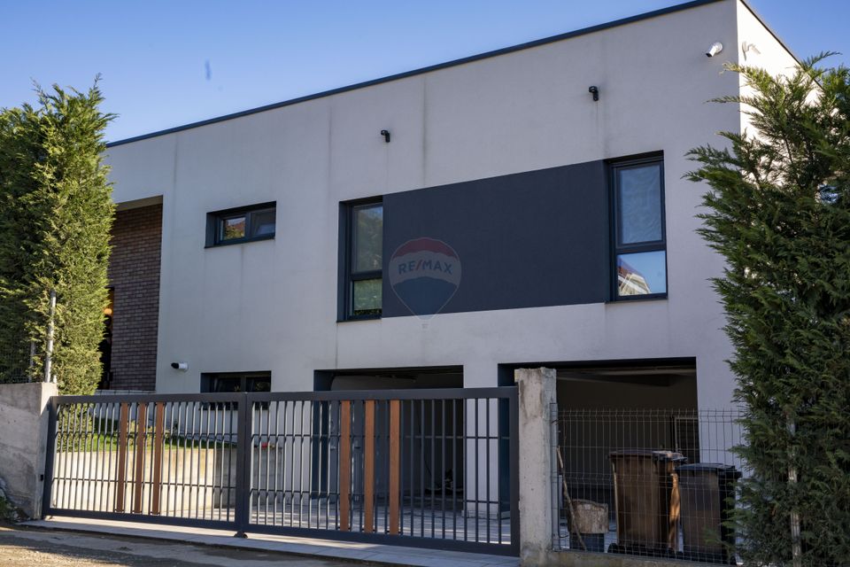 5 room House / Villa for sale, Dealuri Oradea area