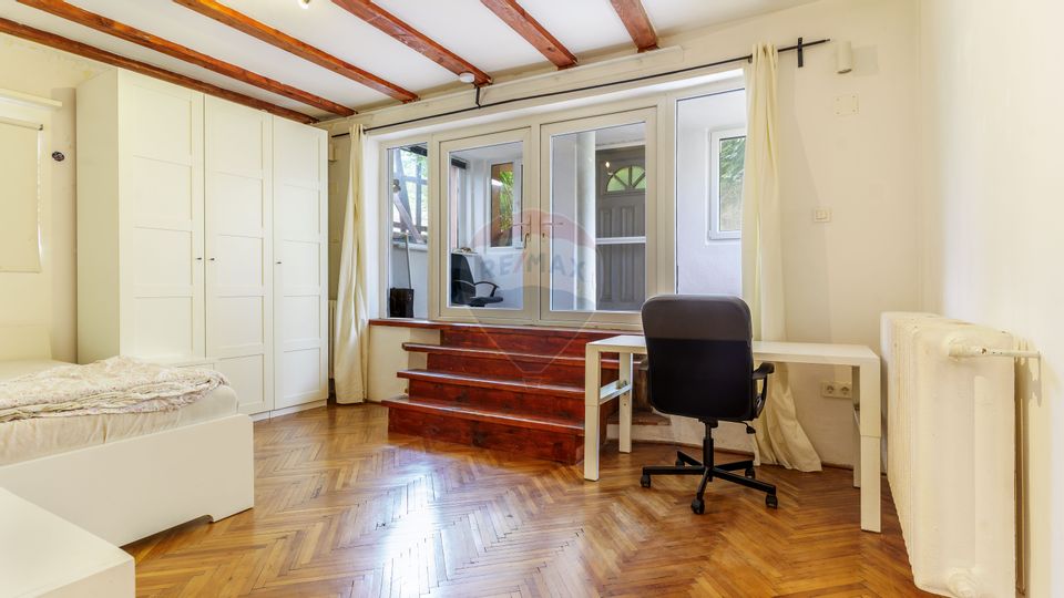 Casă lângă Campusul Hașdeu/UMF- Ideală pentru locuințǎ sau investiție!