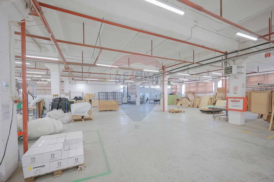 15,726sq.m Industrial Space for sale, Vest area