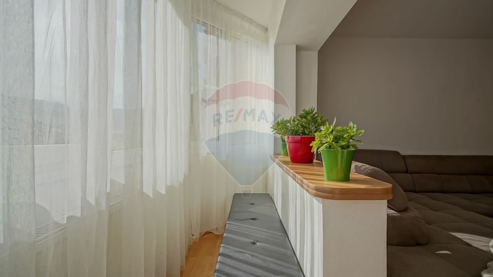 COMISION 0%! Apartament 3 camere|Racadau|Parcare|Boxa|Etj.Intermediar