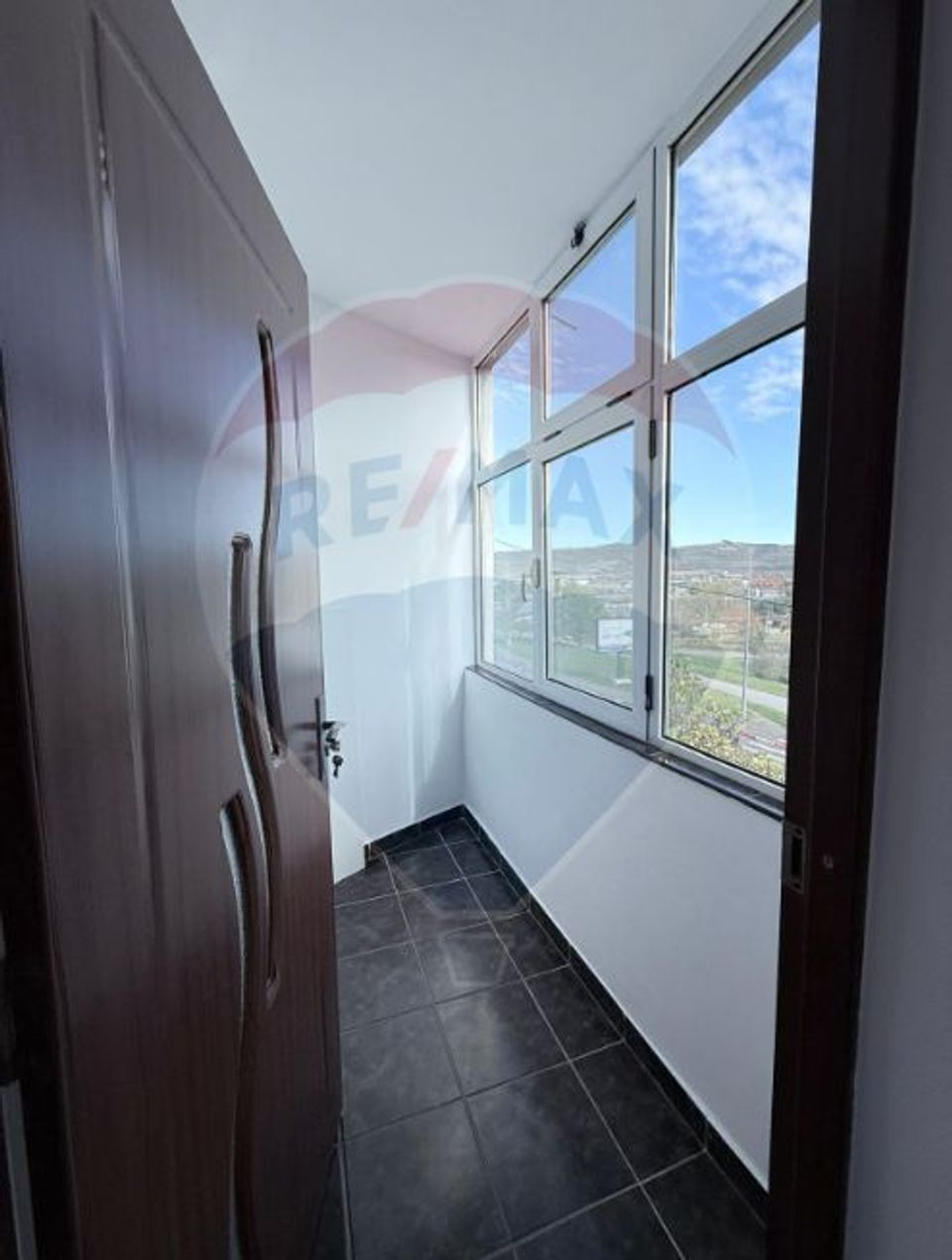 Apartament 2 camere-Inchiriere- zona Piața Vasile Aron, Sibiu