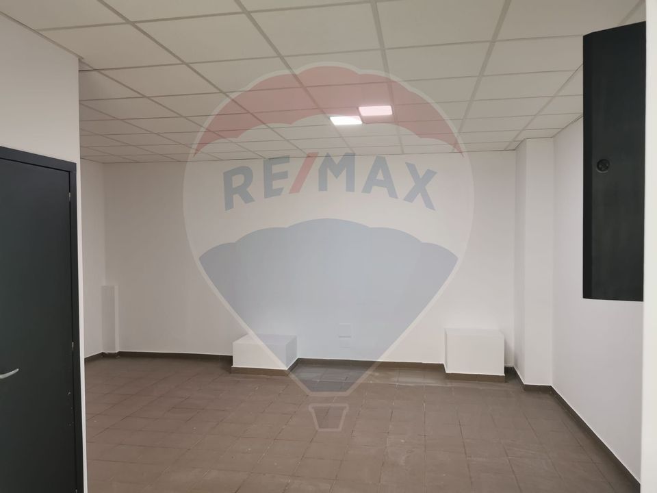 82sq.m Commercial Space for rent, Calea Bucuresti area