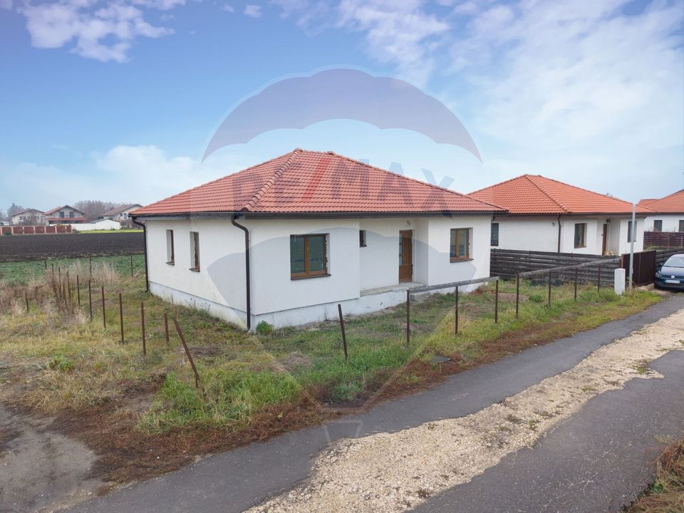 COMISION 0% | CASA STUPINI | 100 MP | 330 MP TEREN |