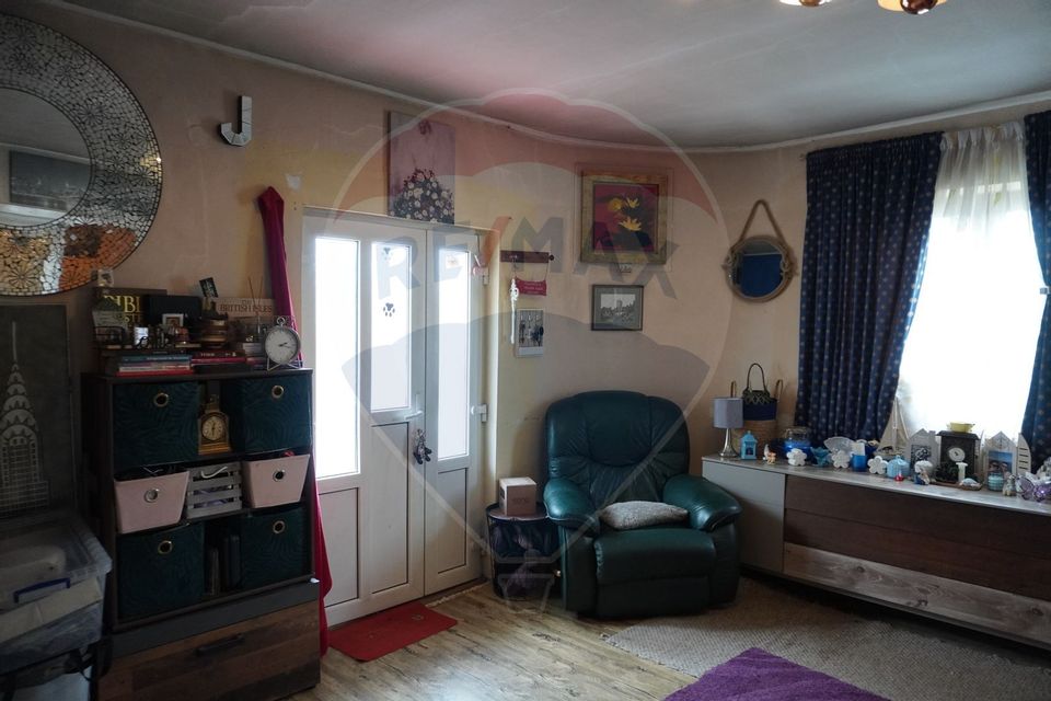 6 room House / Villa for sale