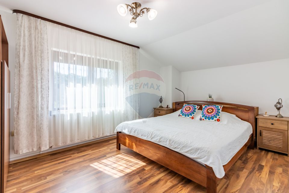 Casa de vanzare cu teren 1500mp Snagov / Padure si lac la cativa pasi