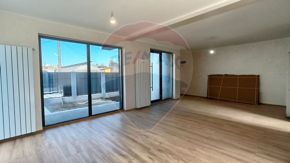 4 room House / Villa for sale, Port area