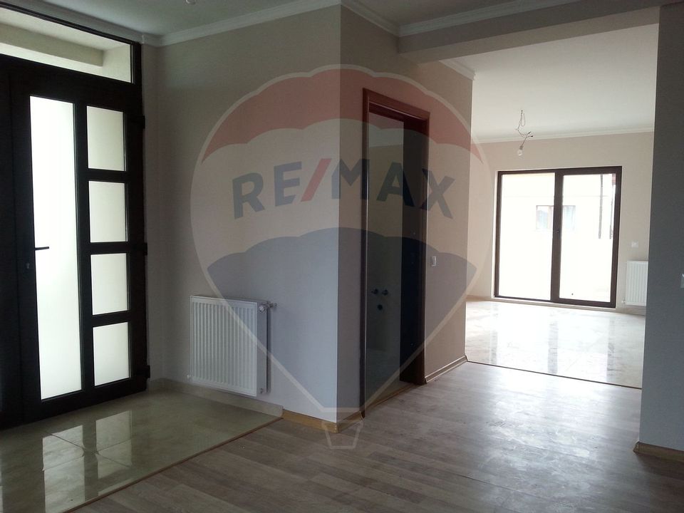 5 room House / Villa for rent, Europa area