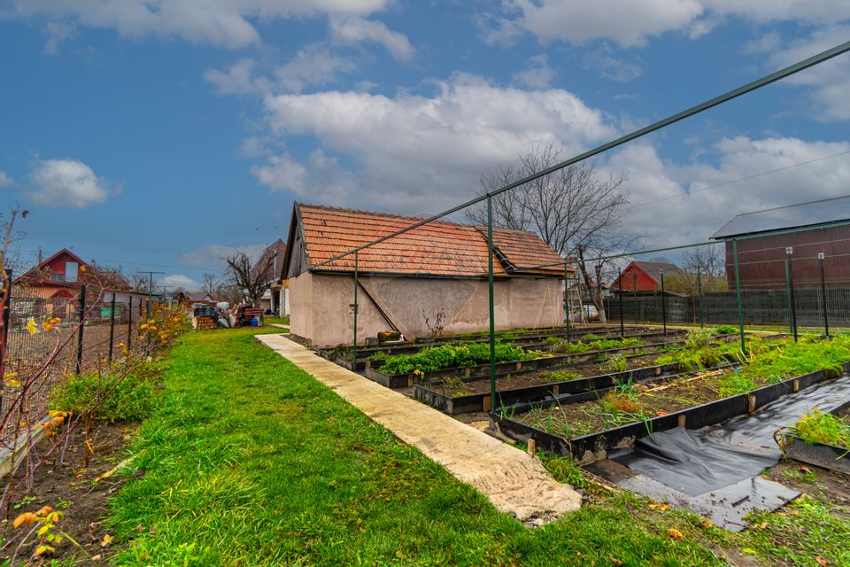 Vila cu 8 camere, 7150 mp teren intravilan I OZUN, COVASNA| COMISION 0