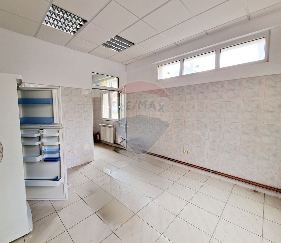 250sq.m Office Space for rent, Ultracentral area