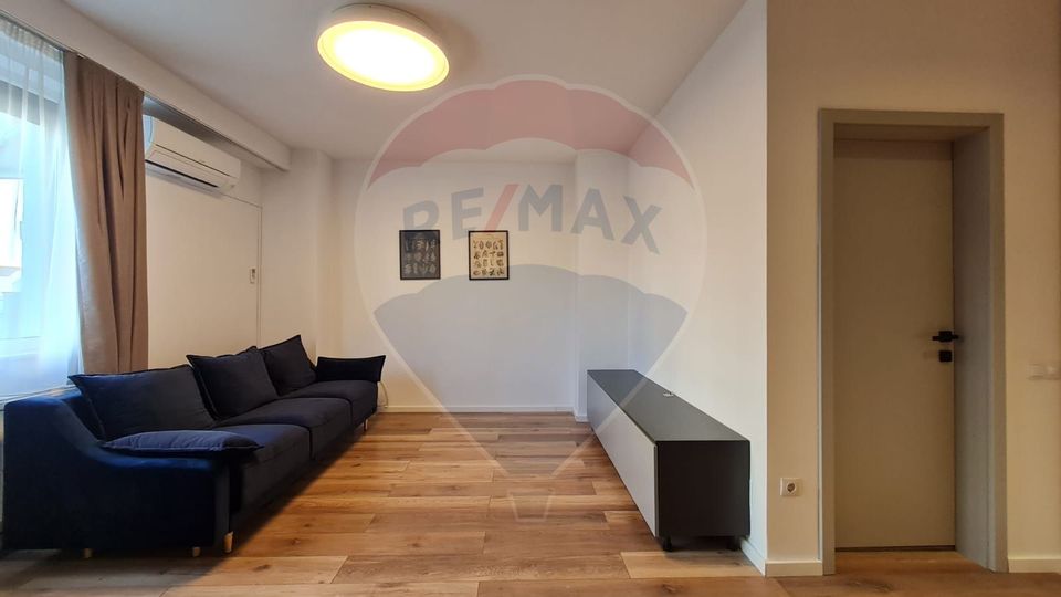 Apartament de lux cu 2 camere de închiriat în zona Sopor