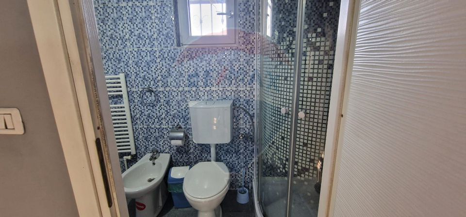 4 room House / Villa for sale, Central area